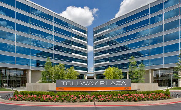 tollway plaza dallas, tx   370,073 sf